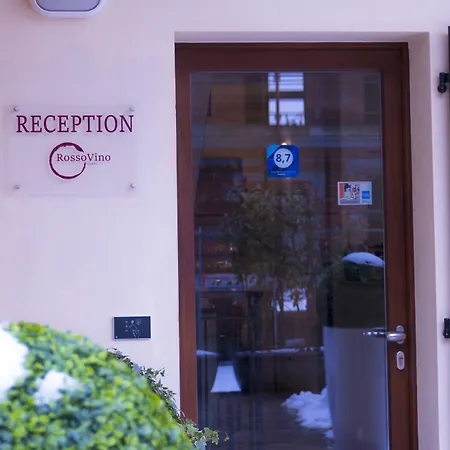 Hotel Rossovino 3*