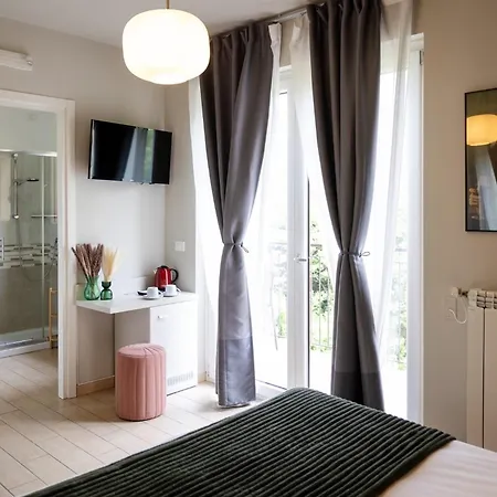 Rossovino Hotel 3*