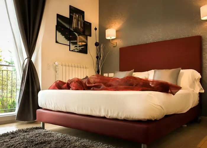 Rossovino Hotel 3*
