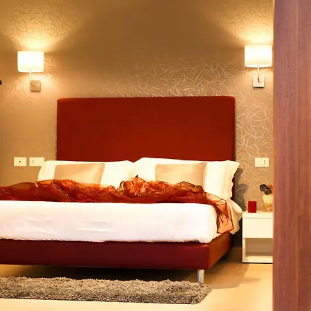 Hotel Rossovino 3*